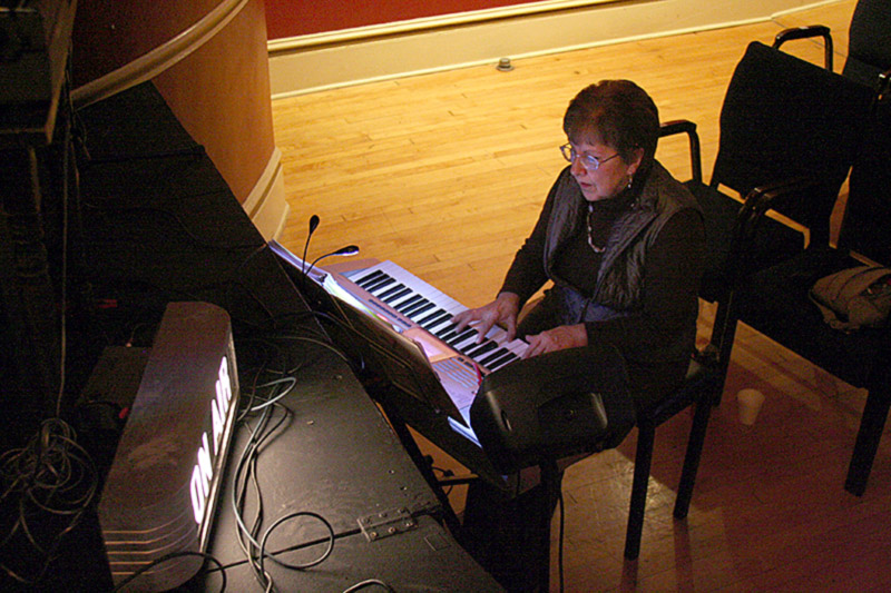 Pam Baum, piano accompanist